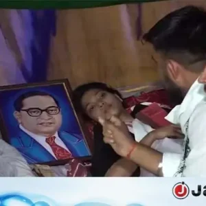ঝাড়খণ্ডে শিক্ষার্থীর তীব্র আন্দোলন, সংহতি জানিয়ে যোগ দিলো ককরোচ পার্টি