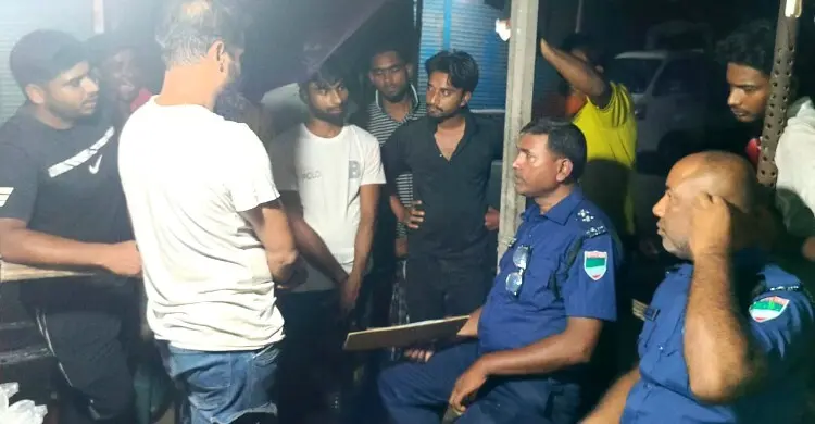 চুয়াডাঙ্গায় বদ্ধ ঘর থেকে যুবকের অর্ধগলিত মরদেহ উদ্ধার