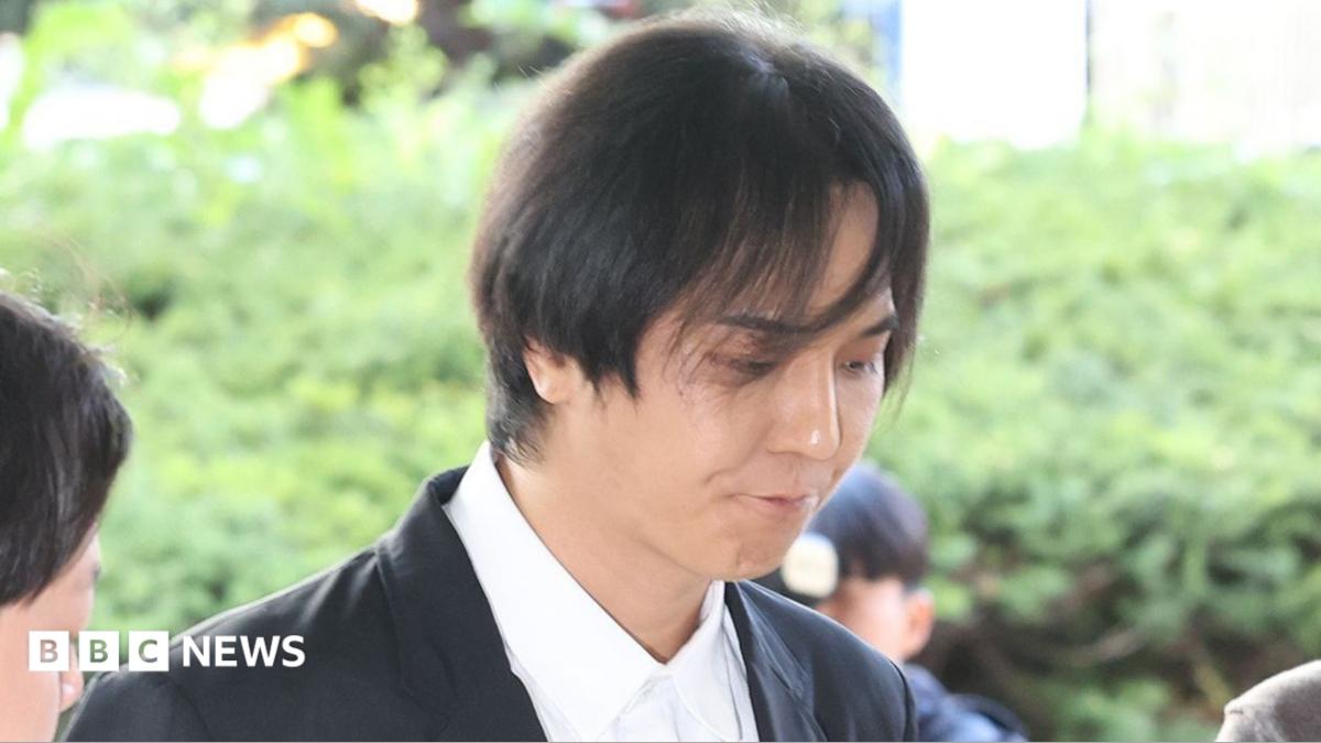 Tune Min-ho: Ok-pop star convicted of violating army service legislation